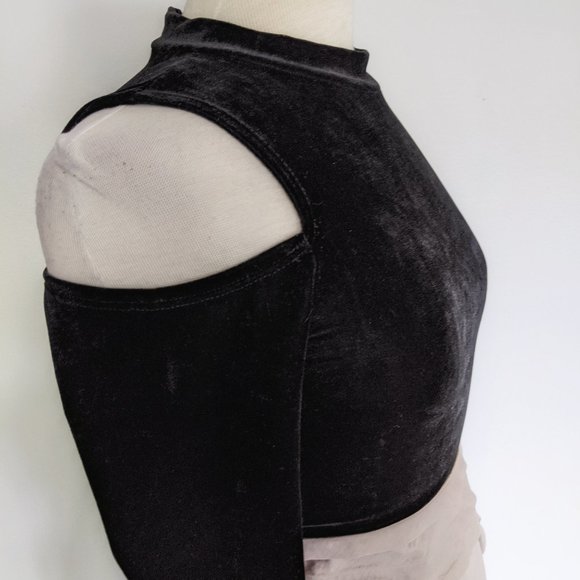 UXX Tops - 3/4 Sleeve Velvet Cold Shoulder Shirt